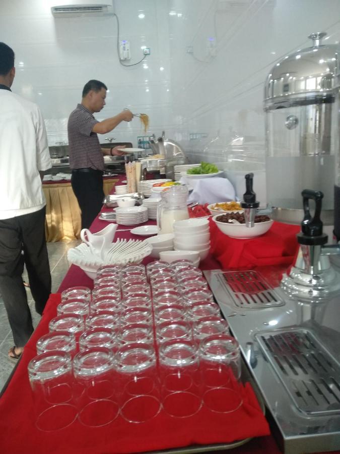 Mandalar May One Hotel Mandalay Bagian luar foto