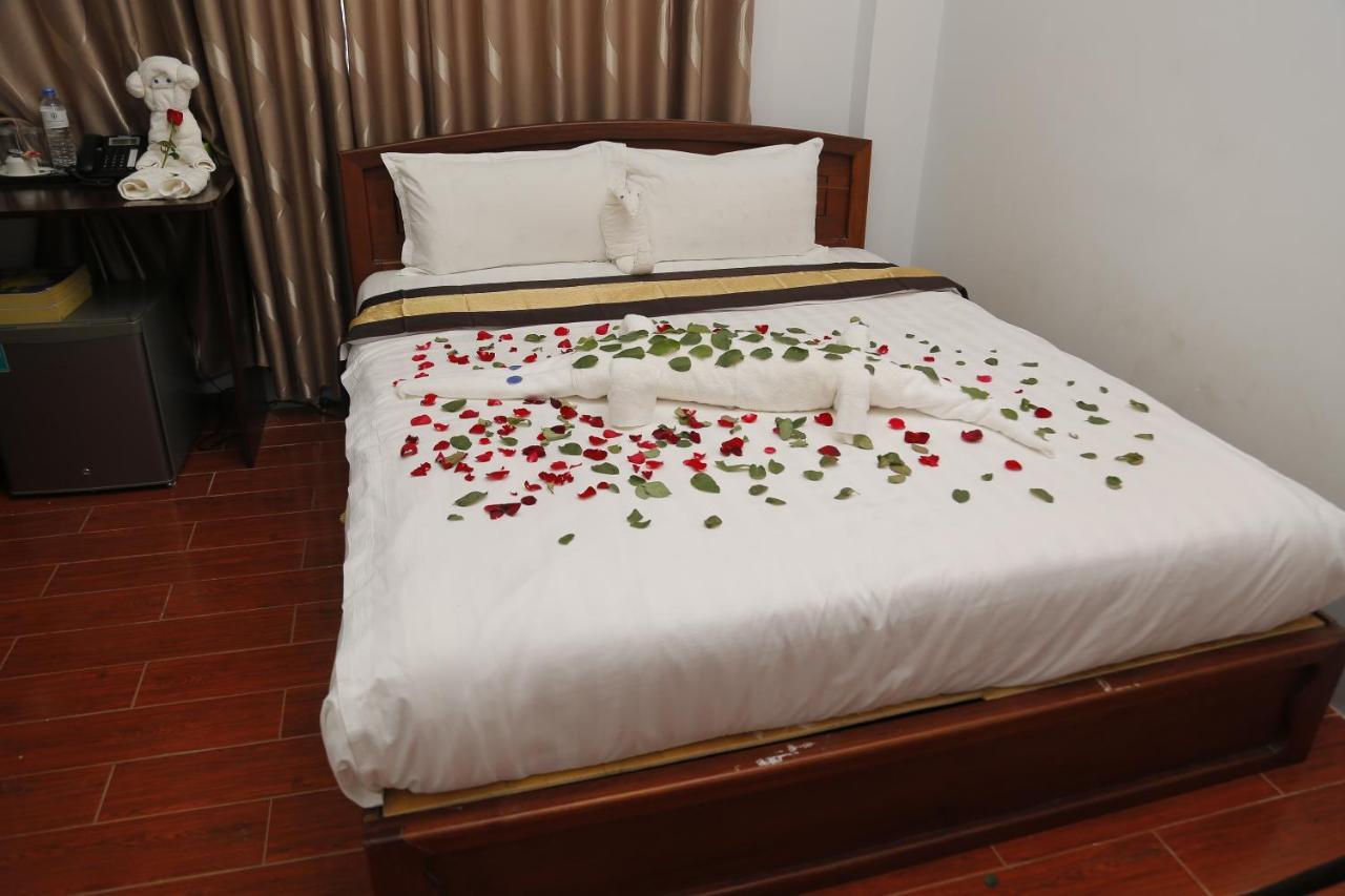 Mandalar May One Hotel Mandalay Bagian luar foto