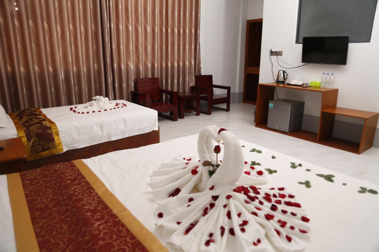 Mandalar May One Hotel Mandalay Bagian luar foto